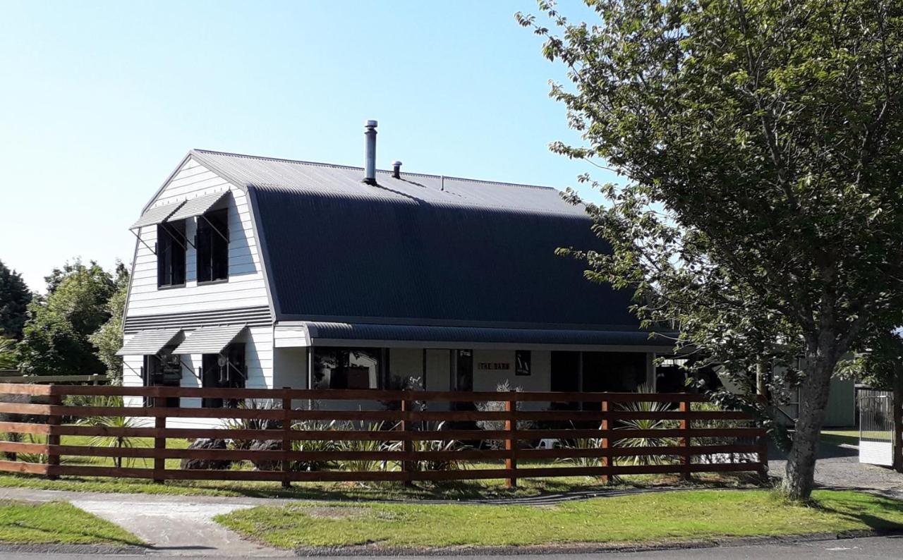 The Barn In Turangi Villa Buitenkant foto